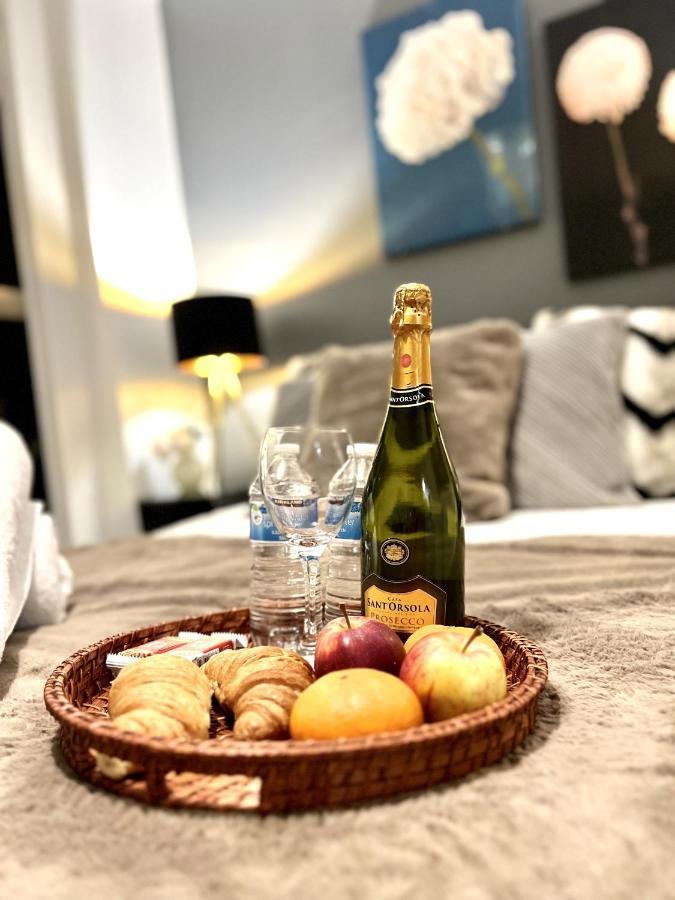 Superior Hub Mk City Apartment- With Free Underground Parking, Fast Wi-Fi, Smart Tv With Netflix, Disney Plus & Prime! Milton Keynes Dış mekan fotoğraf