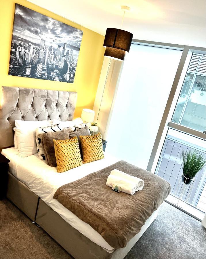 Superior Hub Mk City Apartment- With Free Underground Parking, Fast Wi-Fi, Smart Tv With Netflix, Disney Plus & Prime! Milton Keynes Dış mekan fotoğraf